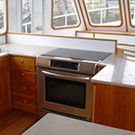 Kitchen Area with Oven